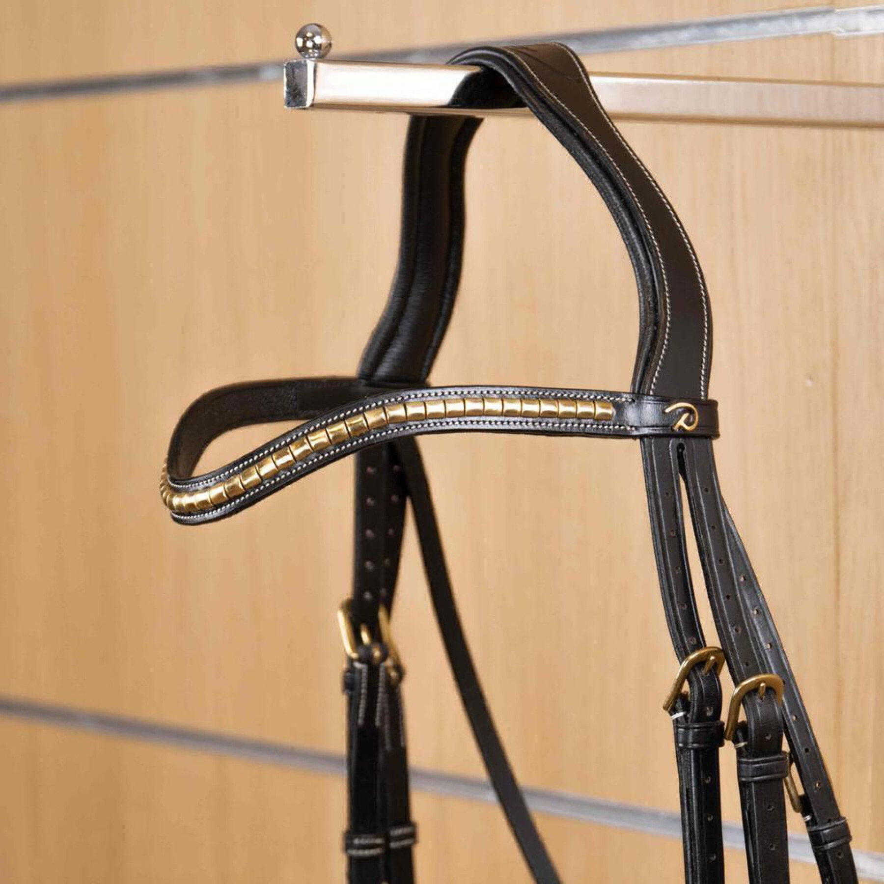 V-shaped horse browband Dy’on Clincher Laiton