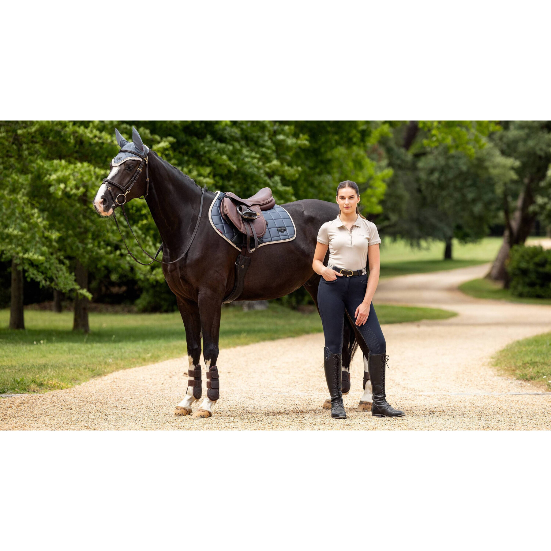 Saddle pad for horses LeMieux Loire Classic Close Contact