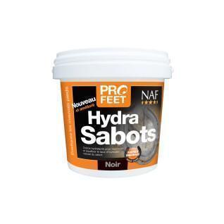 Black clog moisturizer NAF Profeet Hydra sabots